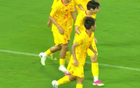 2-1!U17国足大逆转,替补奇兵重炮破门,2分钟进2球,小组第1